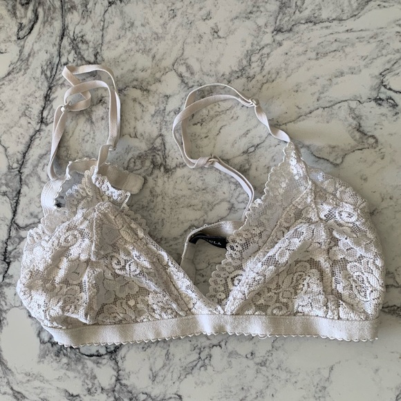 Aritzia Other - 💥4/$25💥 Aritzia Talula lace bralette